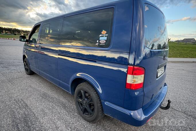 Volkswagen Transporter T5 Minivan 4-doors
