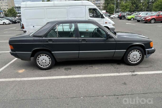 Mercedes-Benz 190 (W201) 1 generation