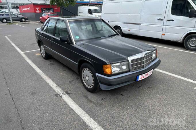 Mercedes-Benz 190 (W201) 1 generation