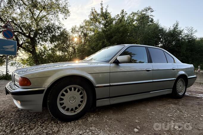 BMW 7 Series E38 Sedan