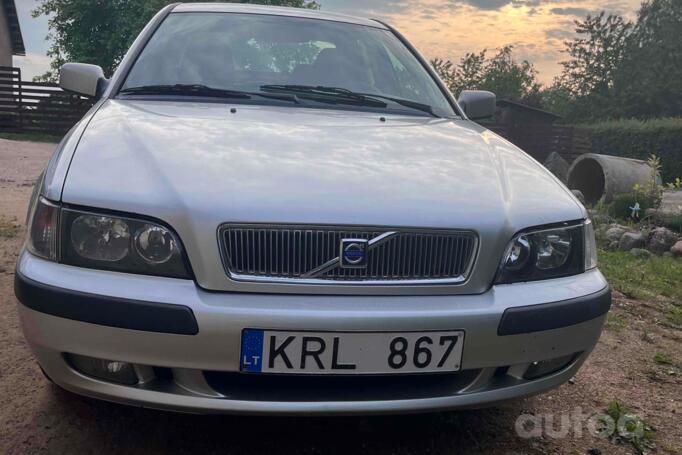 Volvo S40