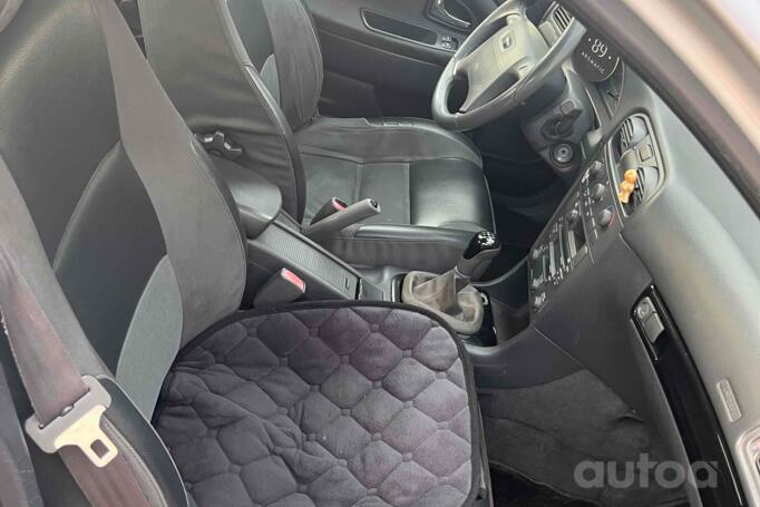 Volvo S40