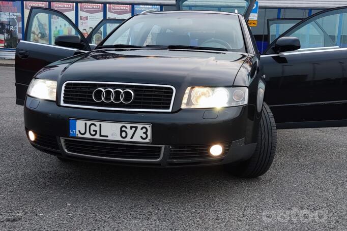 Audi A4 B6 Avant wagon 5-doors
