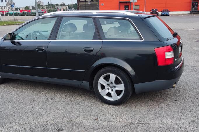 Audi A4 B6 Avant wagon 5-doors
