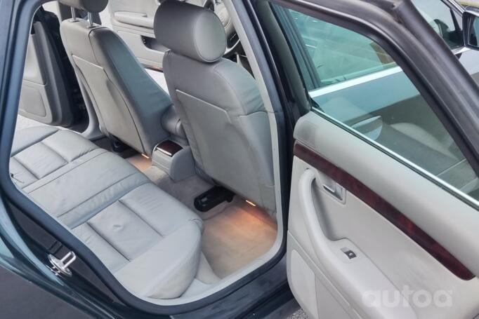 Audi A4 B6 Avant wagon 5-doors