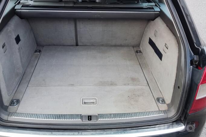 Audi A4 B6 Avant wagon 5-doors