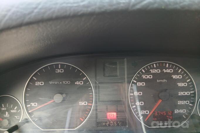 Audi A6 4B/C5 wagon 5-doors