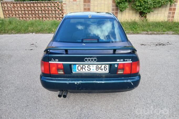 Audi A6 4B/C5 wagon 5-doors