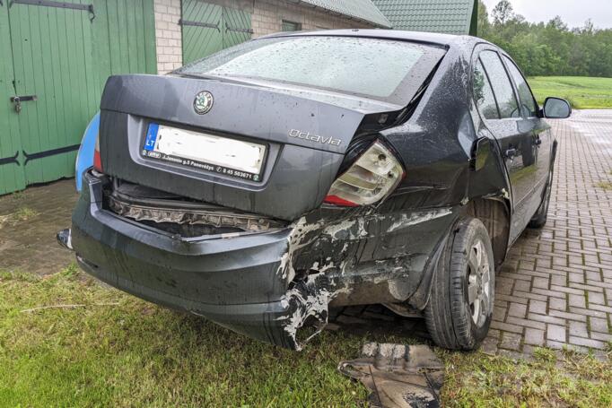 Skoda Octavia 2 generation [restyling] Liftback 5-doors