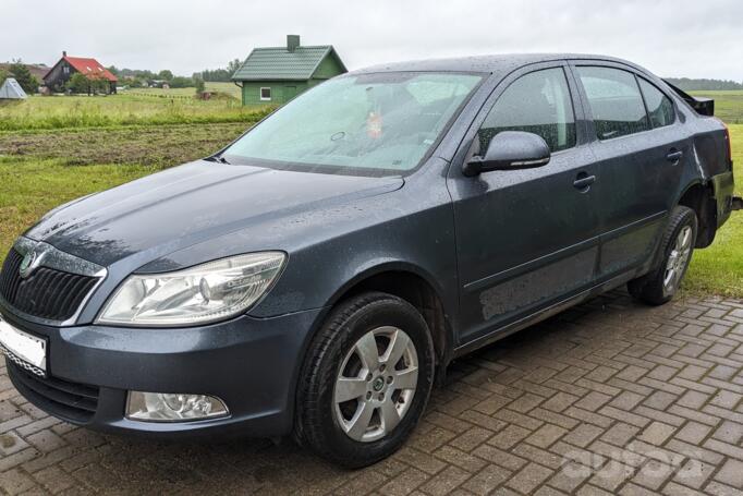 Skoda Octavia 2 generation [restyling] Liftback 5-doors