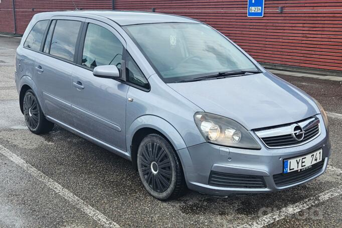 Opel Zafira B Minivan 5-doors