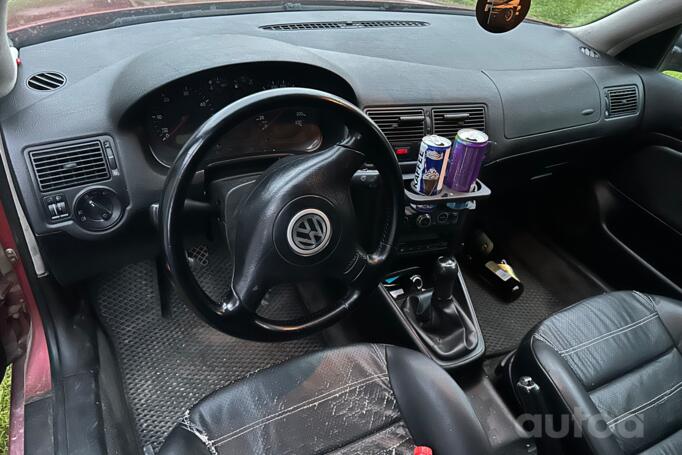 Volkswagen Golf 4 generation Hatchback 5-doors