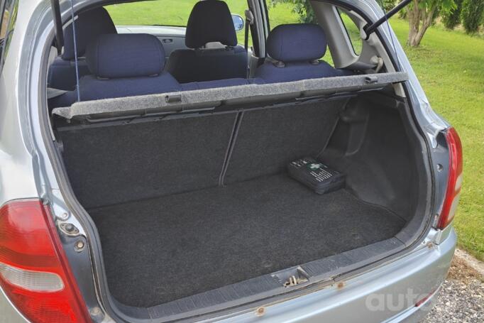 Daihatsu Sirion 1 generation [restyling] Hatchback