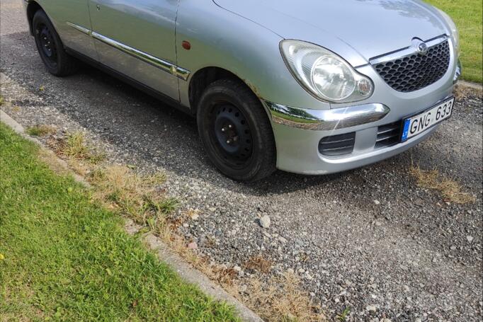 Daihatsu Sirion 1 generation [restyling] Hatchback