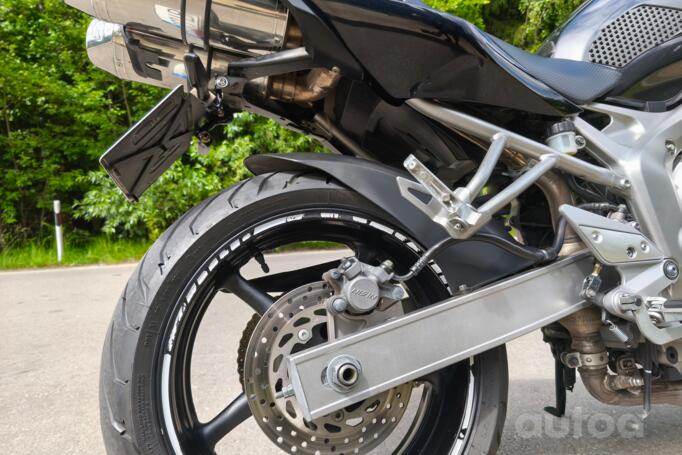 Yamaha FZ