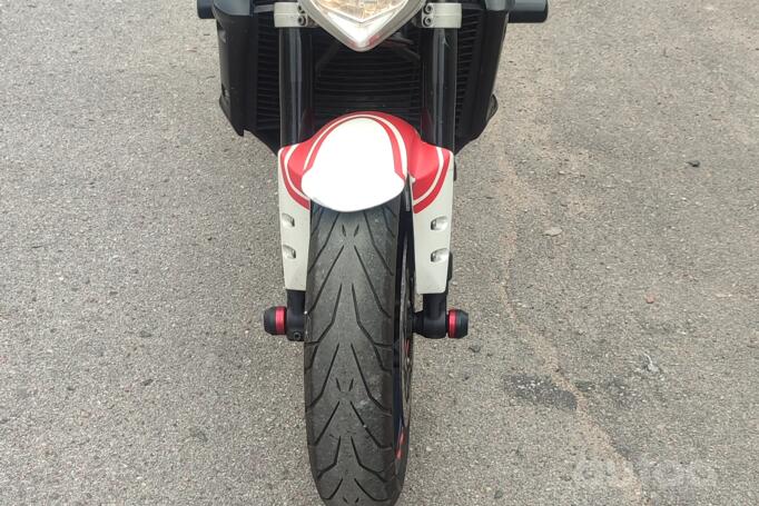 Yamaha FZ
