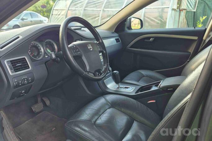 Volvo S80
