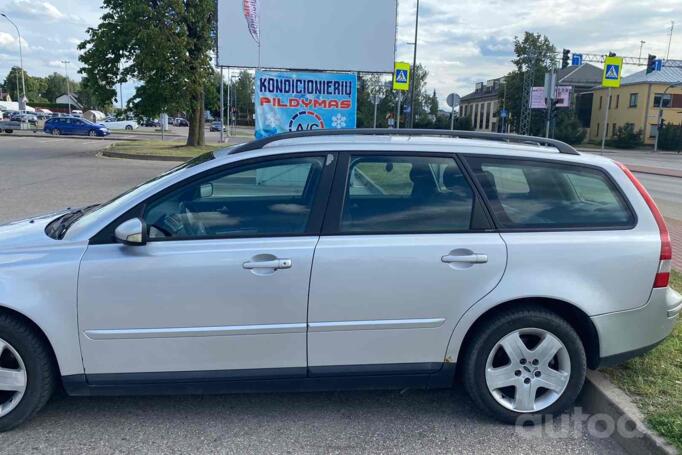 Volvo V50