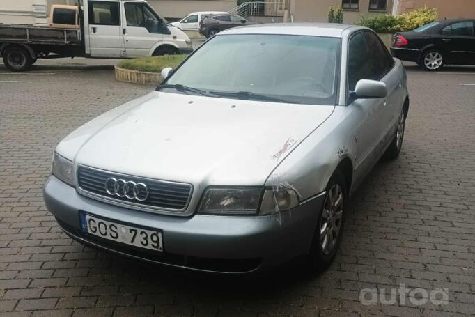 Audi A4 B5 [restyling] Sedan