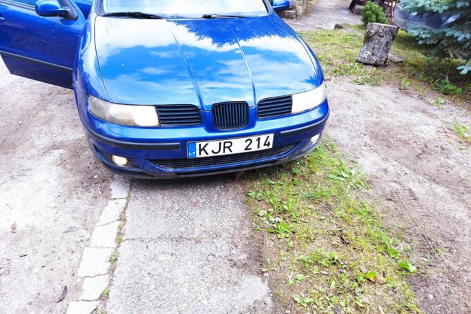 SEAT Toledo 2 generation Sedan