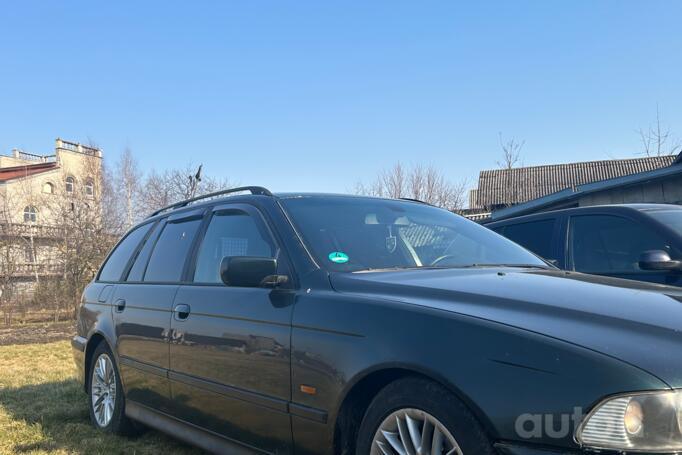 BMW 5 Series E39 Touring wagon