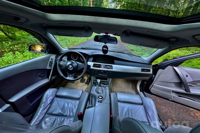 BMW 5 Series E60/E61 Touring wagon