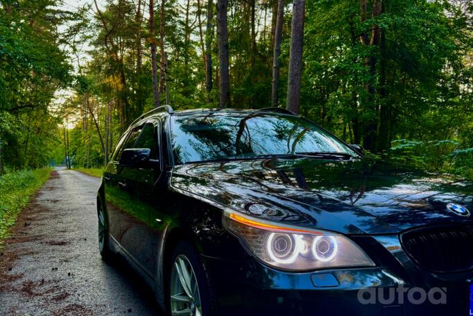 BMW 5 Series E60/E61 Touring wagon