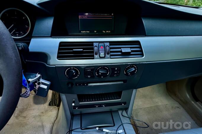 BMW 5 Series E60/E61 Touring wagon