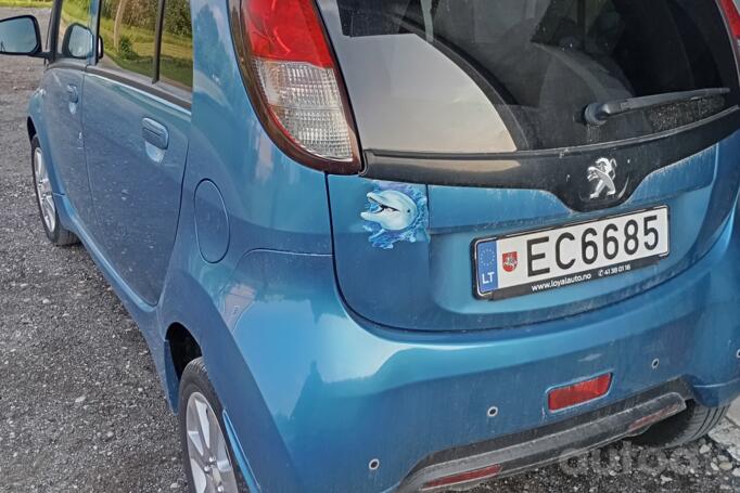 Peugeot iOn 1 generation