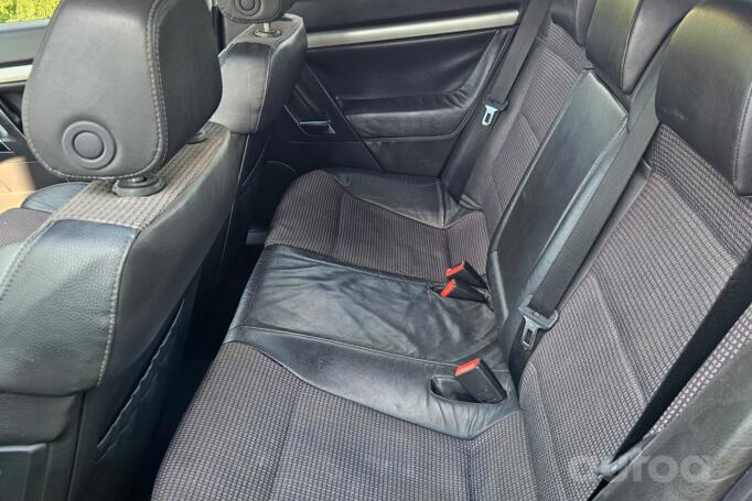 Opel Vectra C Sedan 4-doors