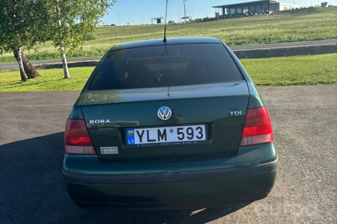 Volkswagen Bora 1 generation Sedan