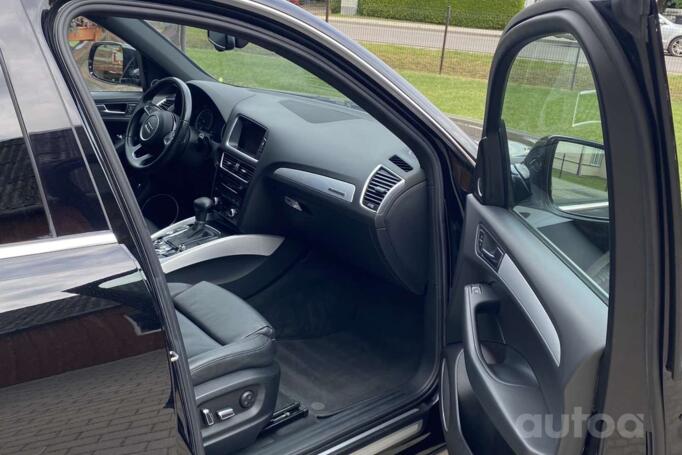 Audi Q5 8R [restyling] Crossover