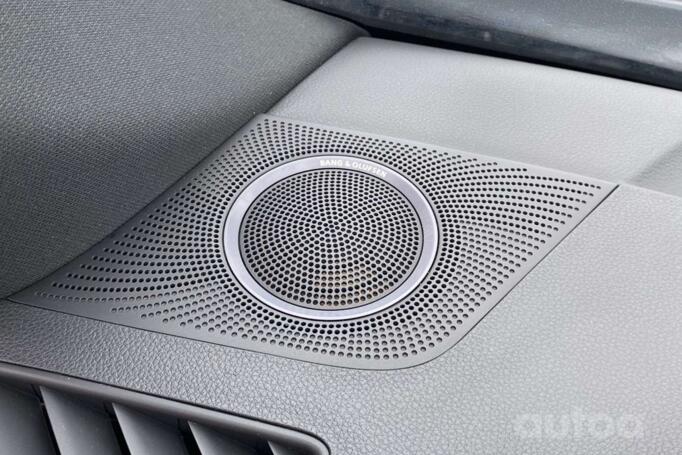 Audi Q5 8R [restyling] Crossover