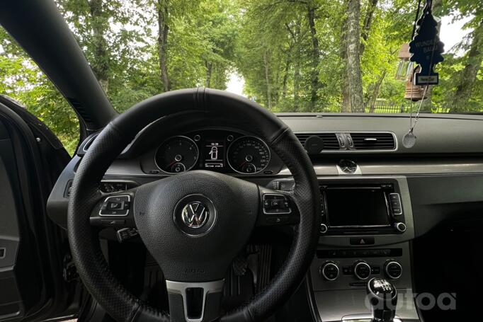 Volkswagen Passat B7 Variant wagon 5-doors