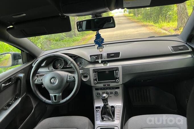 Volkswagen Passat B7 Variant wagon 5-doors