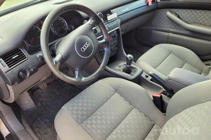 Audi A6 4B/C5 [restyling] Sedan