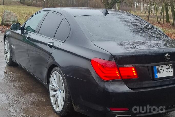 BMW 7 Series F01/F02 Sedan