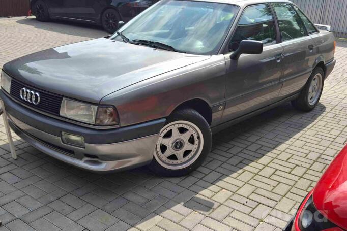 Audi 80