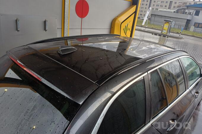 BMW 5 Series F07/F10/F11 [restyling] Touring wagon