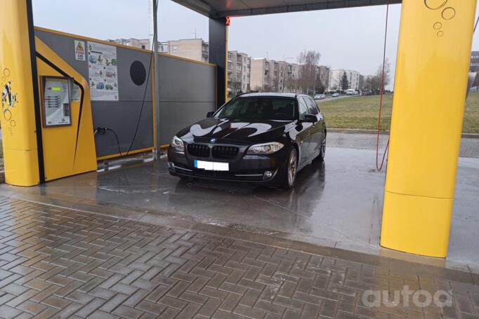 BMW 5 Series F07/F10/F11 [restyling] Touring wagon