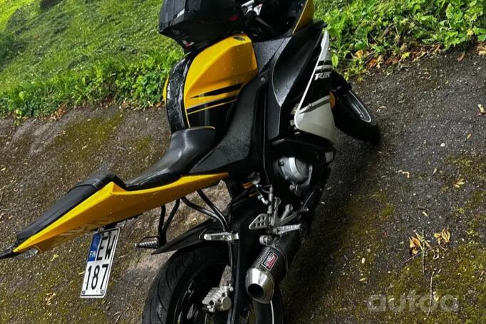 Yamaha YZF