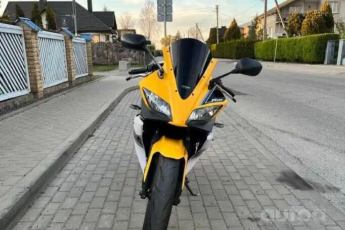 Yamaha YZF