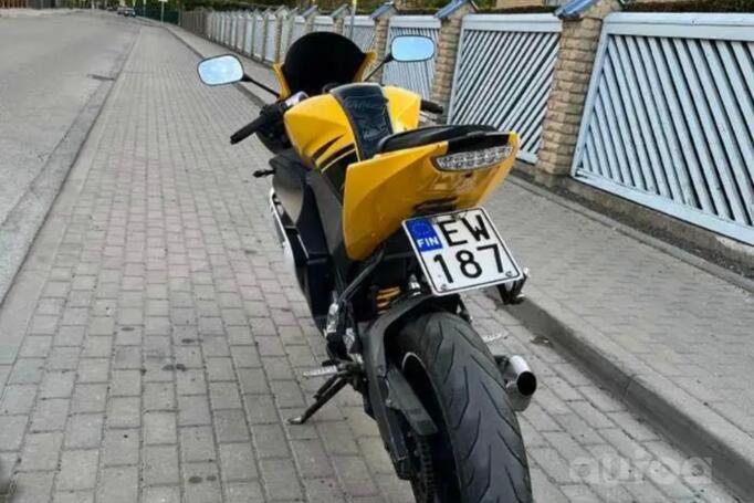 Yamaha YZF