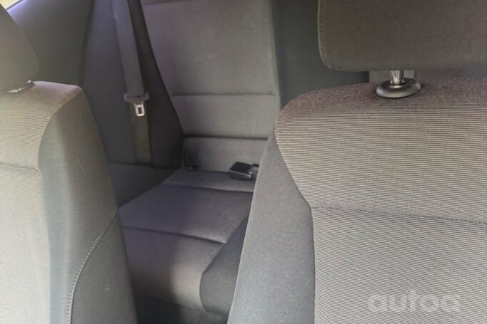 BMW 1 Series E81-E88