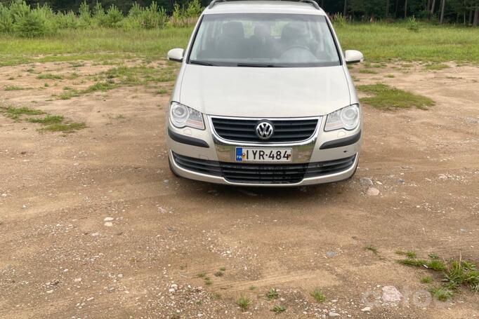 Volkswagen Touran 1 generation [restyling] Minivan 5-doors