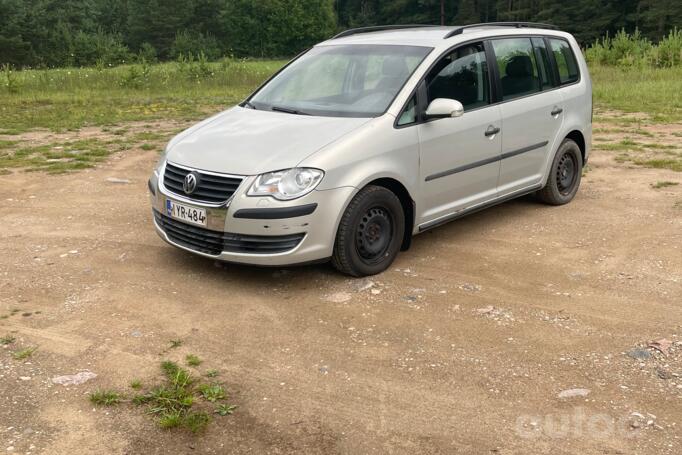 Volkswagen Touran 1 generation [restyling] Minivan 5-doors