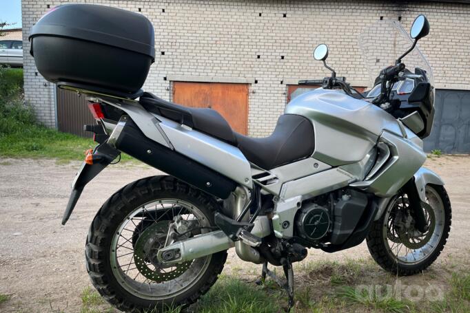 Aprilia Caponord