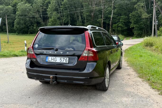 Volvo V70 3 generation wagon
