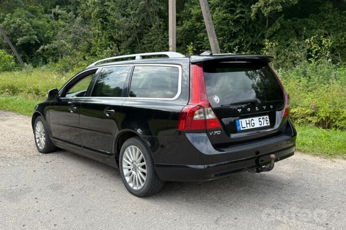 Volvo V70 3 generation wagon