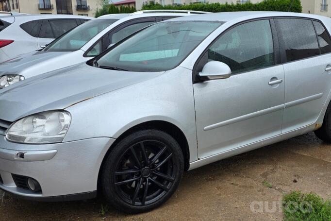 Volkswagen Golf 5 generation Hatchback 5-doors